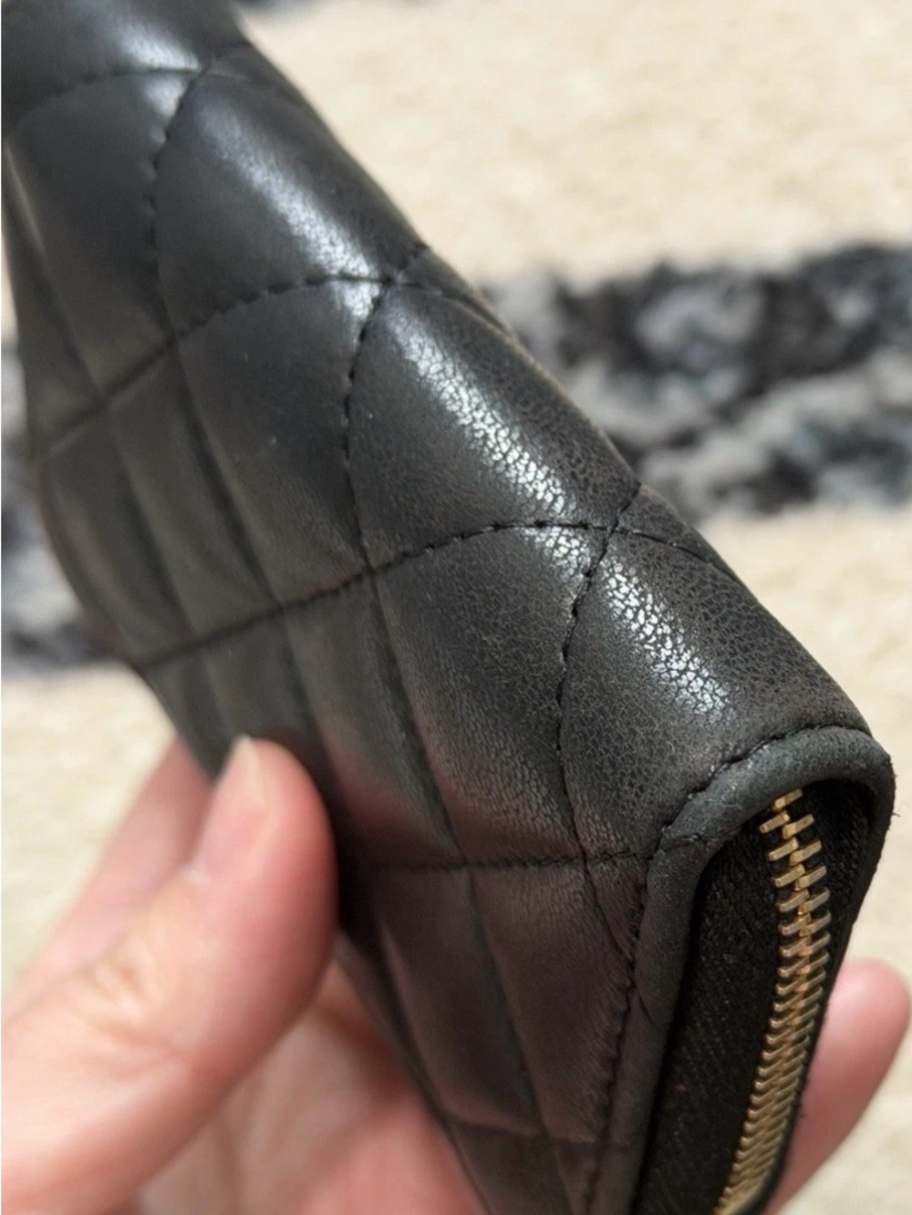 CHANEL Black Quilted Zip-Around Card Wallet with Gold CC - Picture 8 of 15